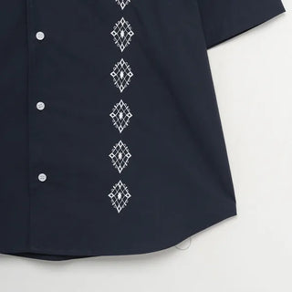 Open-collar shirt