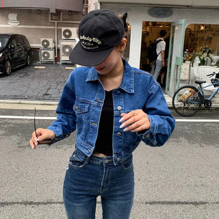 Cropped pocket denim jacket