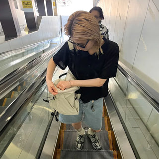 Casual zippered backpack