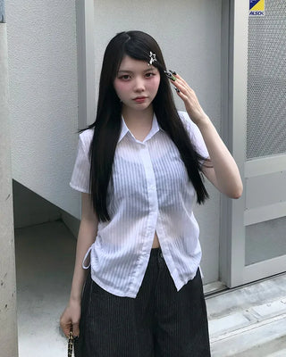 Side-shimmering striped shirt