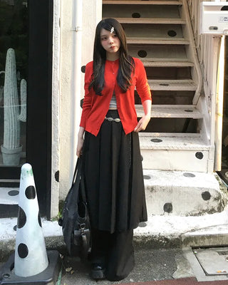Round neck colorful cardigan