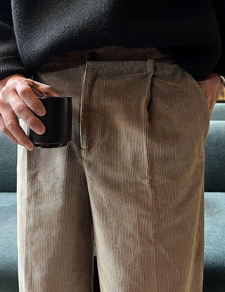Simple corduroy pants (high Q)