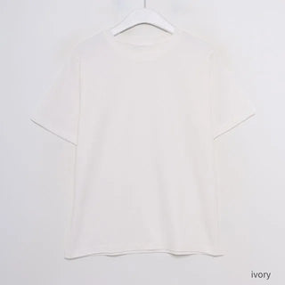 simple fit round tee