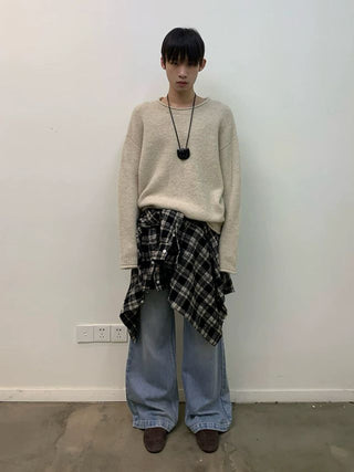 NEVERSEEZ Minimalist Soft Round Neck Sweater