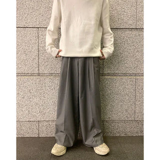 Stitched pintuck wide slacks