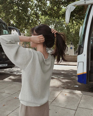 Slim Heart V-Neck Knit