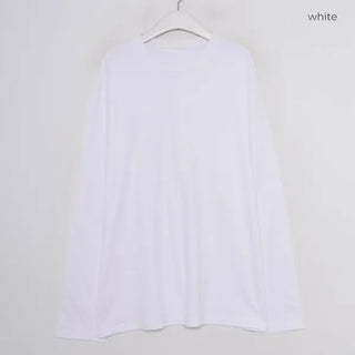 Basic long-sleeved T-shirt