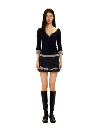 [Moromoro2] Layered Henley Top with Contrast  Trim