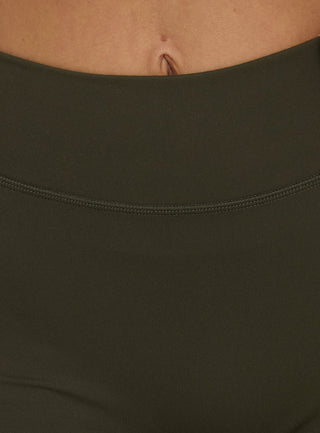 Final Form Active 4" Invisible Scrunch Shorts Olive