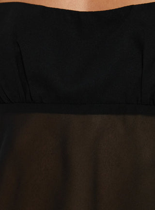 Finesse Halter Top Black