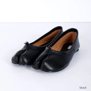 Tabi flat shoes