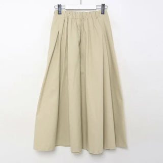 Pintuck flared skirt