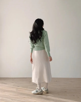[U-neck/V-neck] 2 types of standard basic knitwear