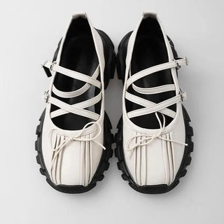 Ribbon strap sneakers