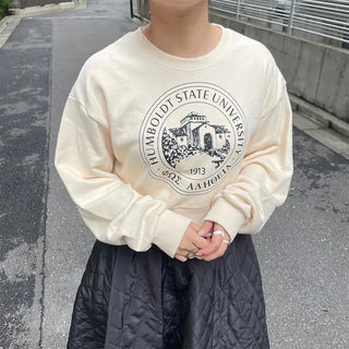 Circle Lettering Crop Sweatshirt