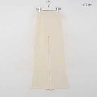 Patterned flare pants