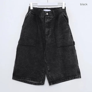 Pocket denim shorts