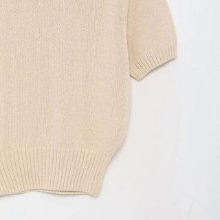 Colored round short-sleeved knit