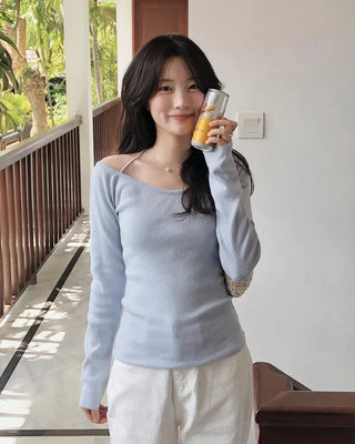 2-Way Tie Halter Neck Slim Knit