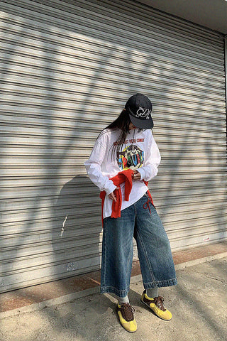 loose cartoon graphic print long sleeve top