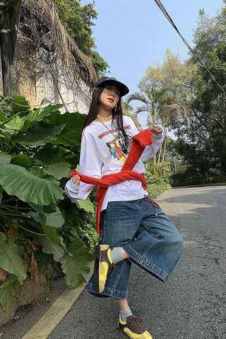 loose cartoon graphic print long sleeve top