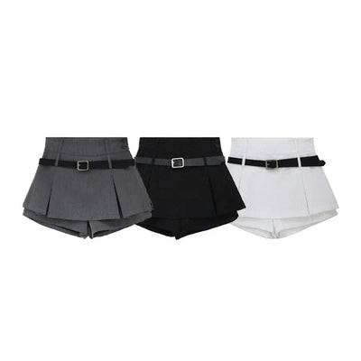 Belted pleated skort