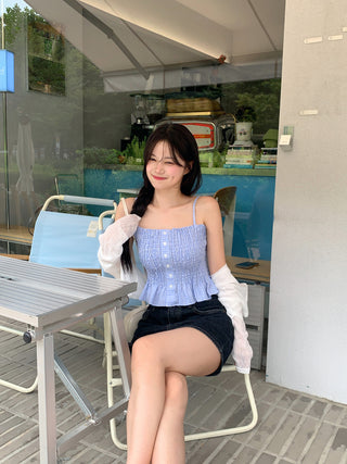 Shirred check sleeveless blouse