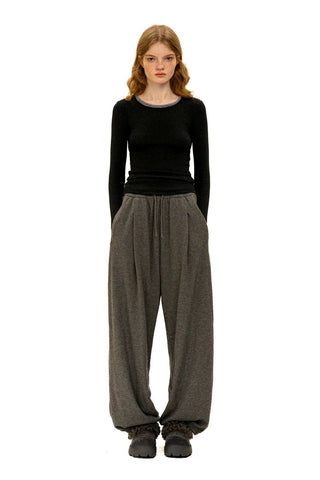 [Moromoro2] Layered Contrast Neckline Knit  Top