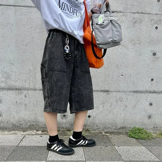 Pocket denim shorts