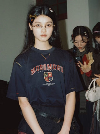 [Moromoro2] Preppy Badge Embroidered T-Shirt /  Hoodie