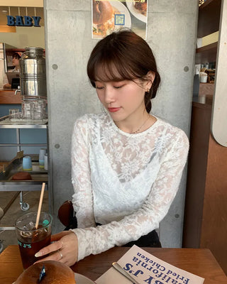 Flower sheer T-shirt
