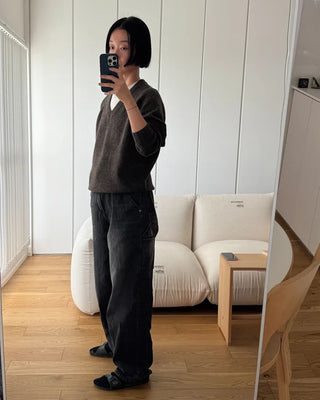 Regular Fit V-Neck Knit