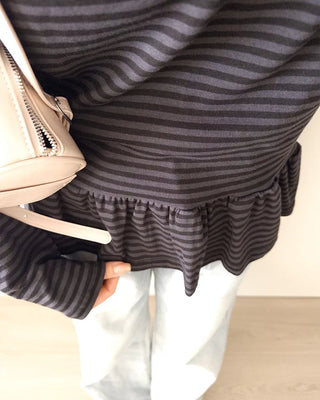 Waist frill striped T-shirt