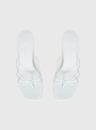 Avedon Heels White