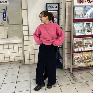 Front slit long skirt
