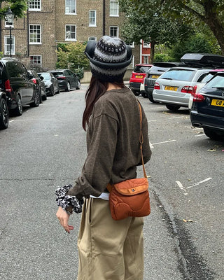 Quilted shoulder bag