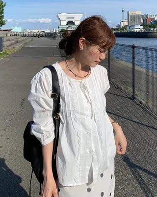 Frilled ribbon blouse