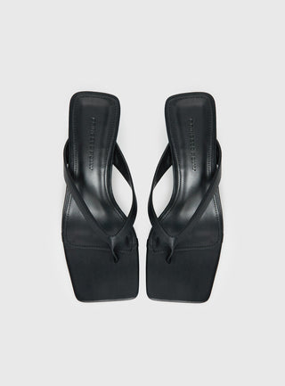 The Mona Heels Black