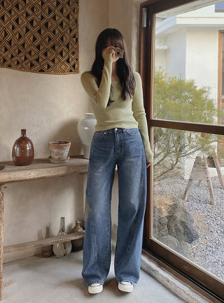 Semi-square knit