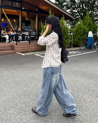 Loose-fit striped shirt