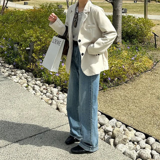Back-button tailored jacket