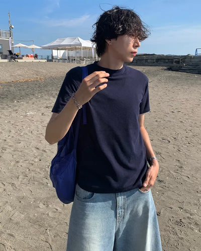Round short-sleeved knit t-shirt