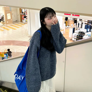 Loose-fit colored knit