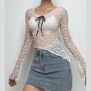 Long sleeve bowknot lace top