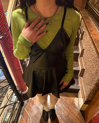 Colorful long-sleeved tops