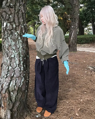 Corduroy wide-leg pants with elastic waistband