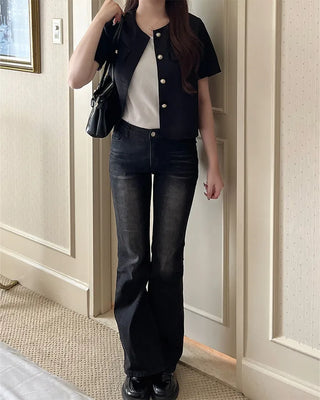 Collarless half-sleeve jacket