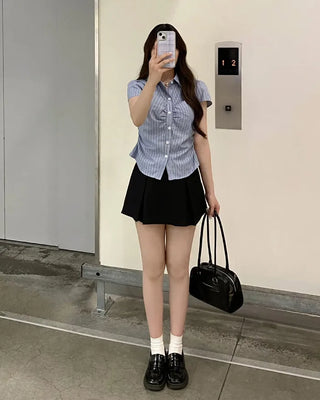 Front shirred short-sleeved shirt