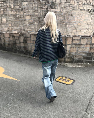 Half-neck striped zip