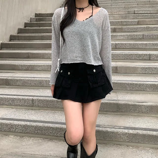 V-neck sheer summer knit
